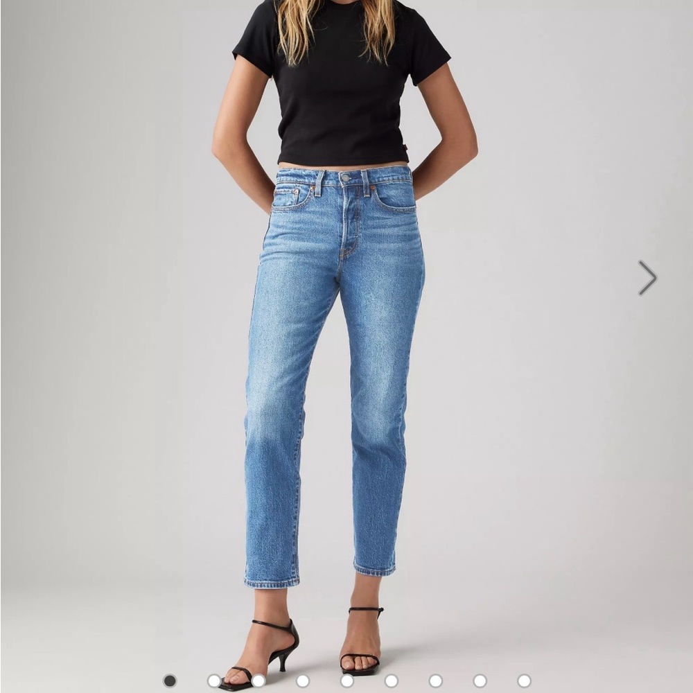 Levi’s Wedgie Straight Leg Jeans